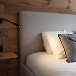 Premium Grischuna Mit Silvrettablick Appartement