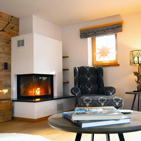 Appartement Premium Grischuna Mit Silvrettablick Klosters-Serneus