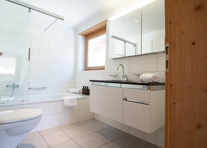 Premium Grischuna Mit Silvrettablick Apartamento Klosters-Serneus