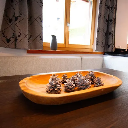 Premium Grischuna Mit Silvrettablick