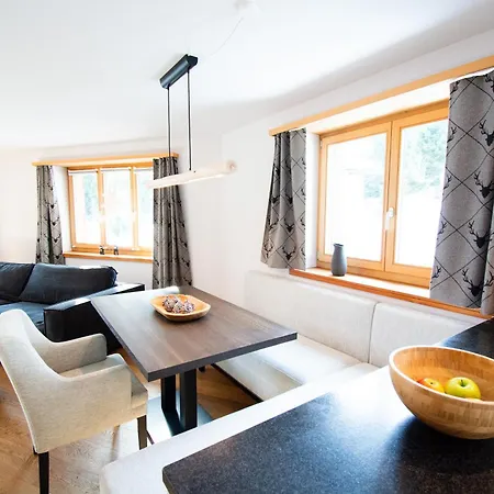 Premium Apartment Grischuna 1-8 Pers Appartement *